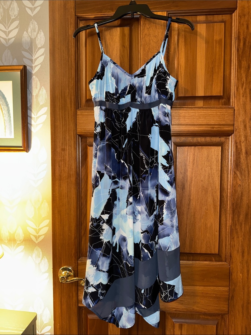 Simply Vera Vera Wang Blue and Black Abstract Asymmetrical Slip Dress